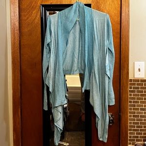 Lululemon cardigan - very good condition